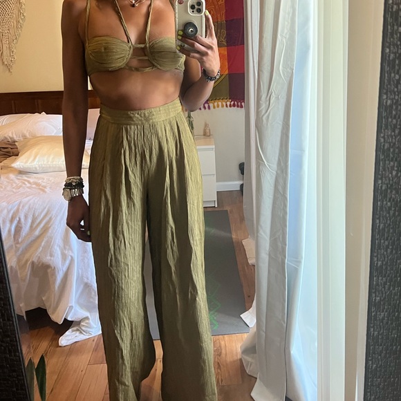 Olive Green Jumpsuit - Picture 2 of 2